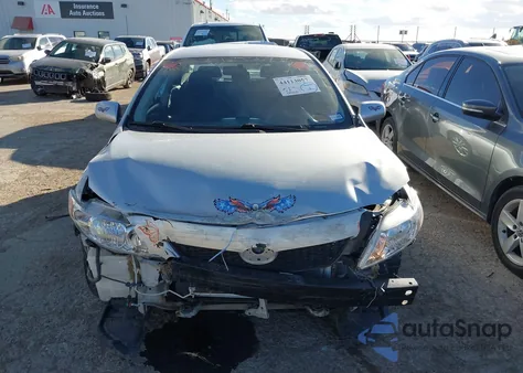 2010 Toyota Corolla S z USA, uszkodzony, nr VIN 1NXBU4EE9AZ303602